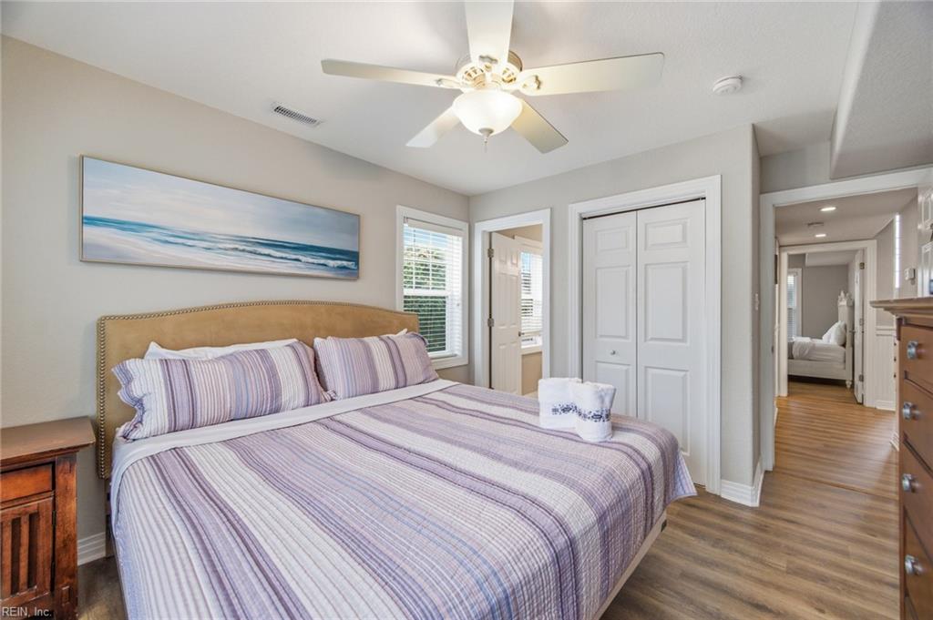 3033 Sandfiddler Rd Property Photo 13