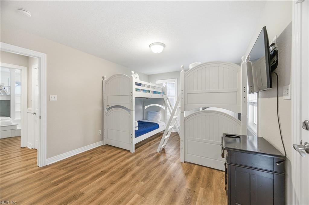 3033 Sandfiddler Rd Property Photo 17