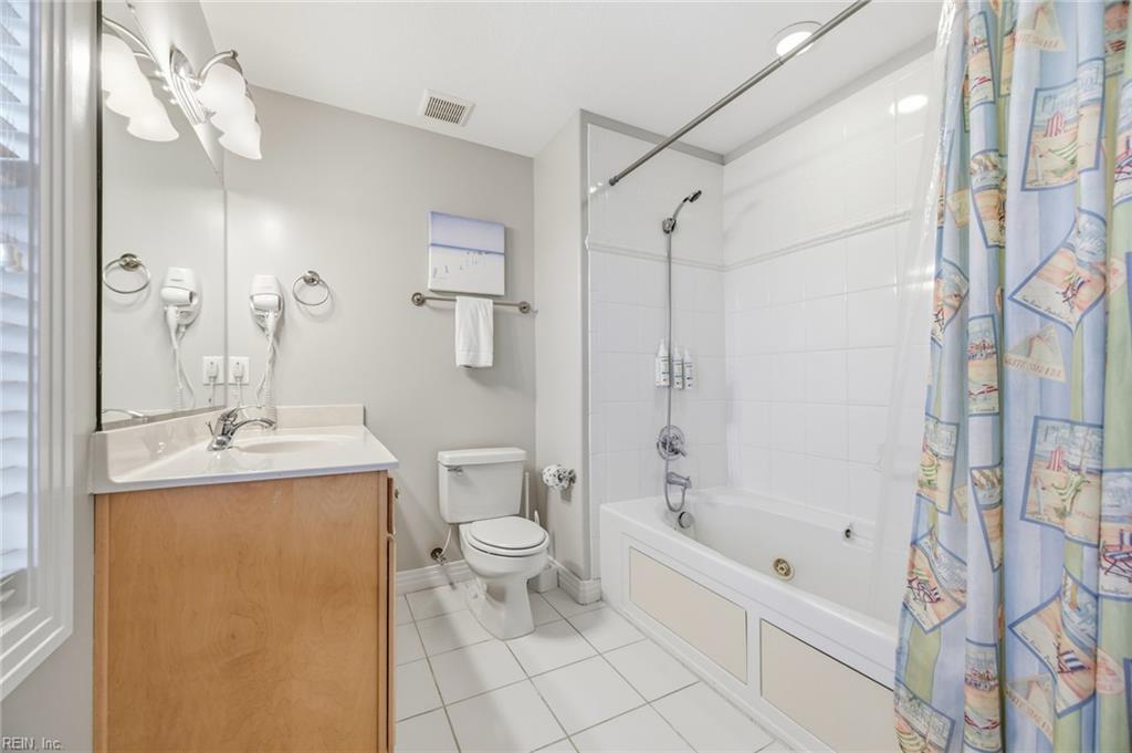 3033 Sandfiddler Rd Property Photo 21
