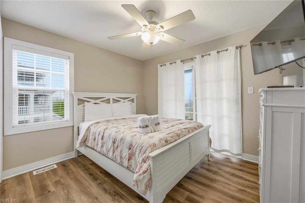 3033 Sandfiddler Rd Property Photo 22