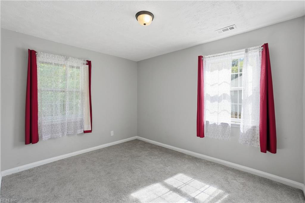 103 Woodhaven Rd Property Photo 15