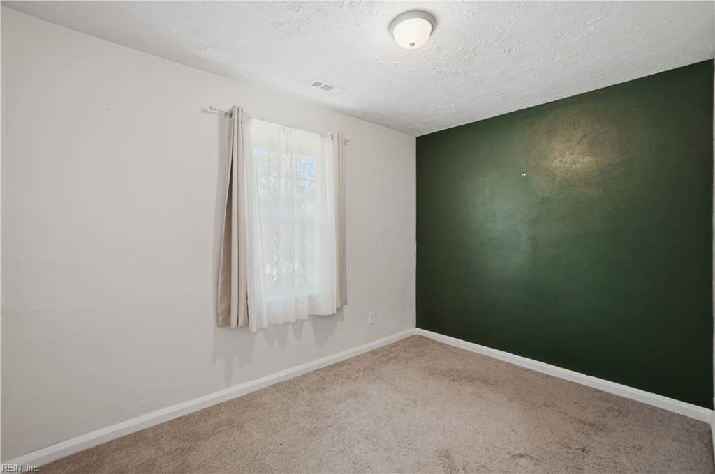103 Woodhaven Rd Property Photo 19