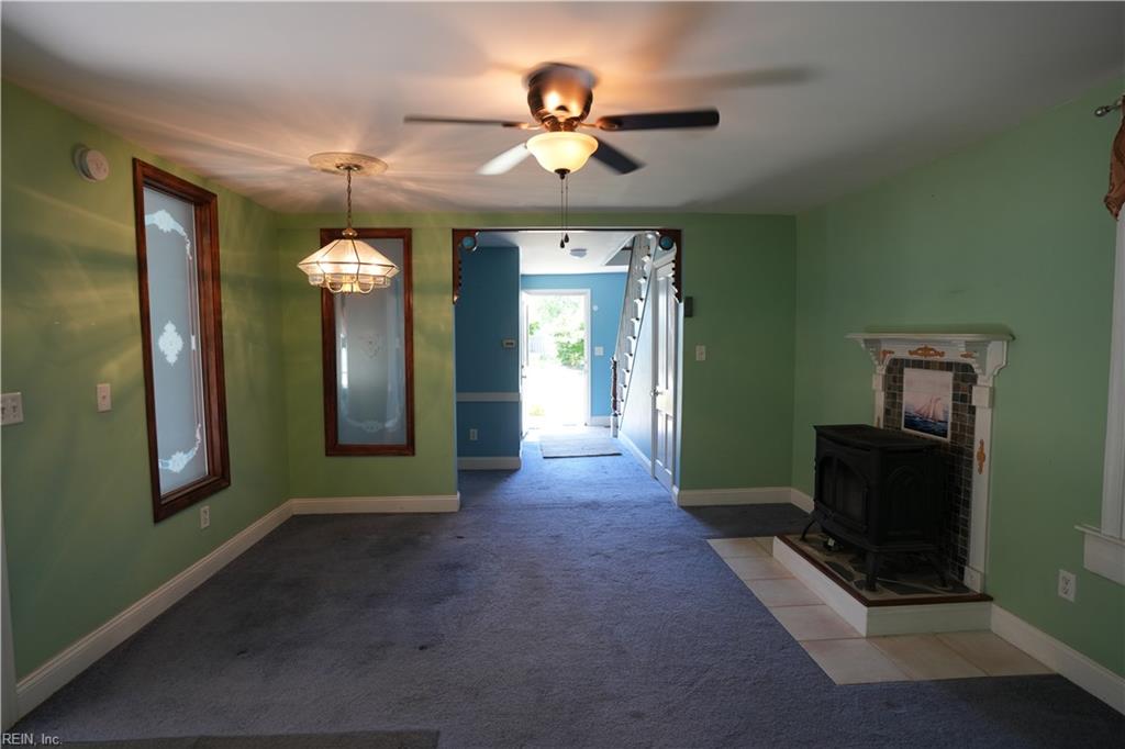 28083 Harborton Rd Property Photo 14