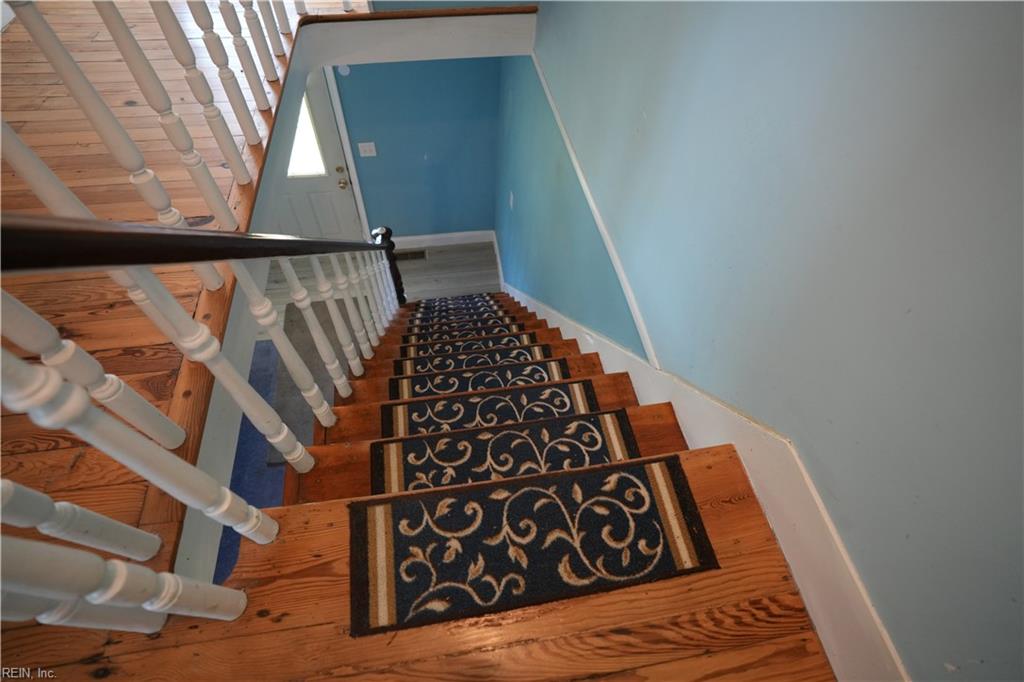 28083 Harborton Rd Property Photo 19