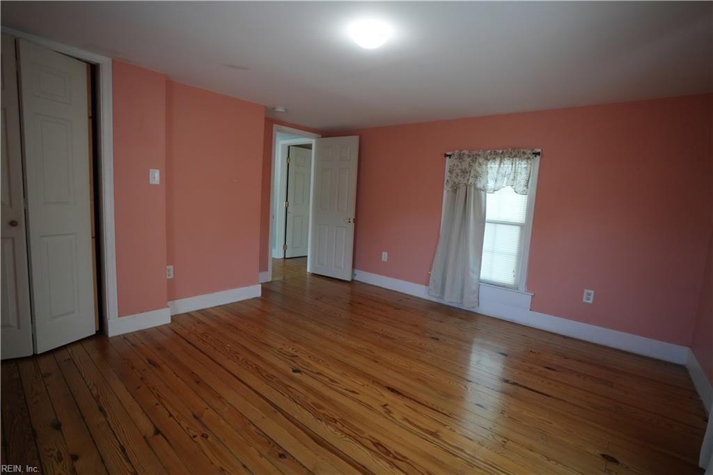 28083 Harborton Rd Property Photo 23