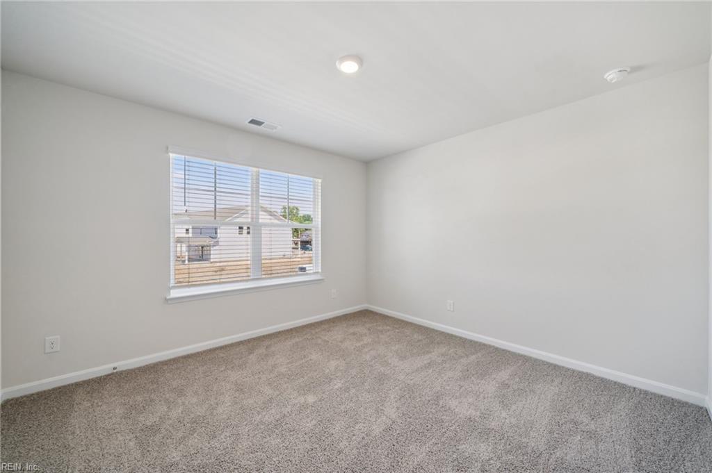 1017 Eastport Pl Property Photo 25