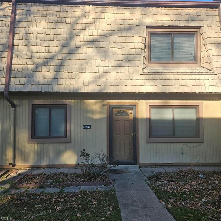 1632 Monterry Pl Property Photo 4
