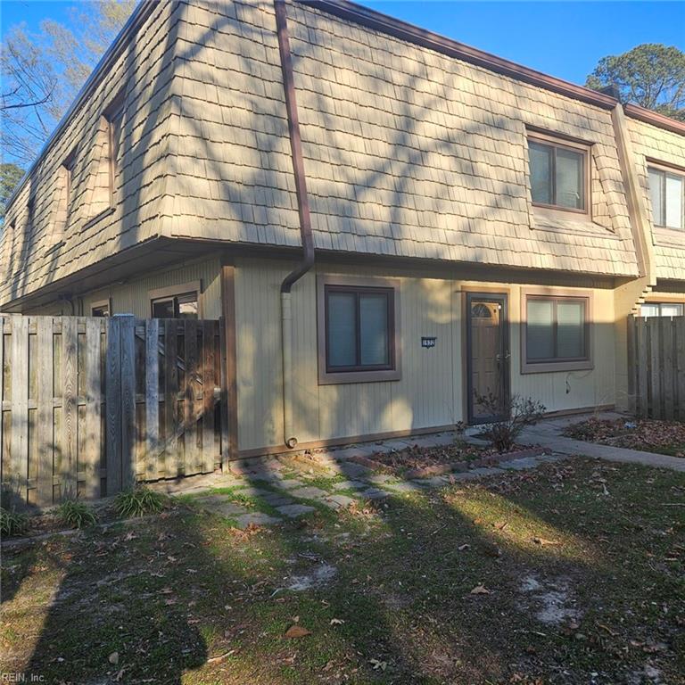1632 Monterry Pl Property Photo 6