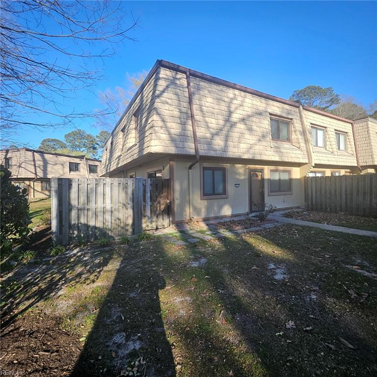 1632 Monterry Pl Property Photo 7