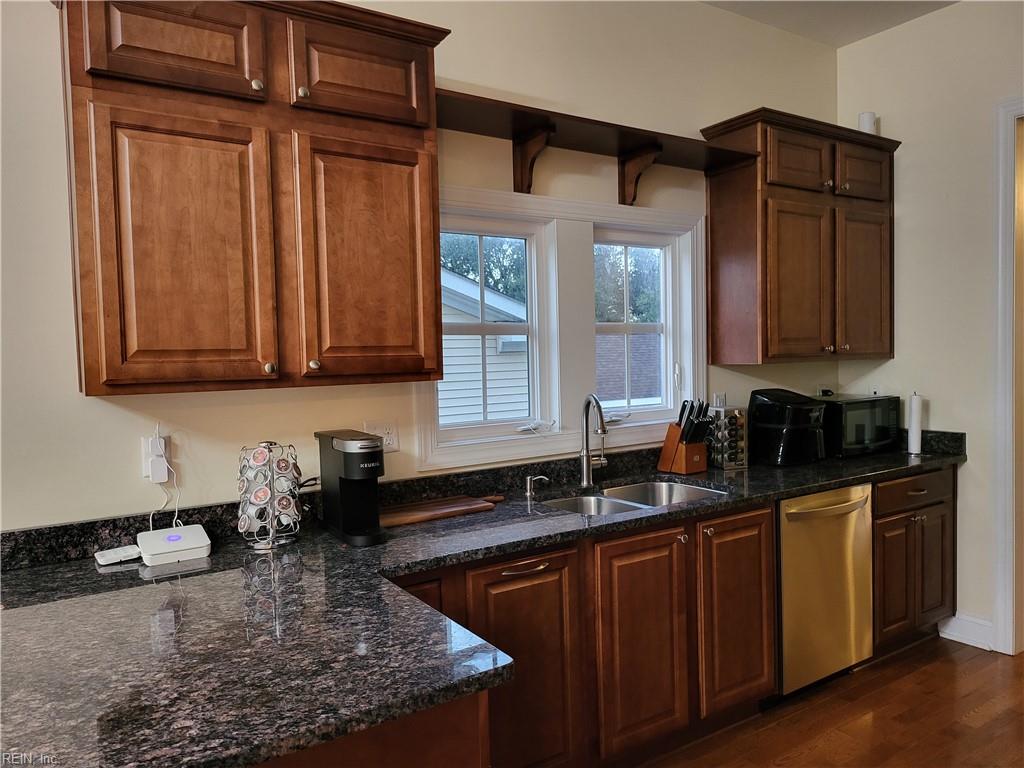 1124 Little Bay Ave Property Photo 5