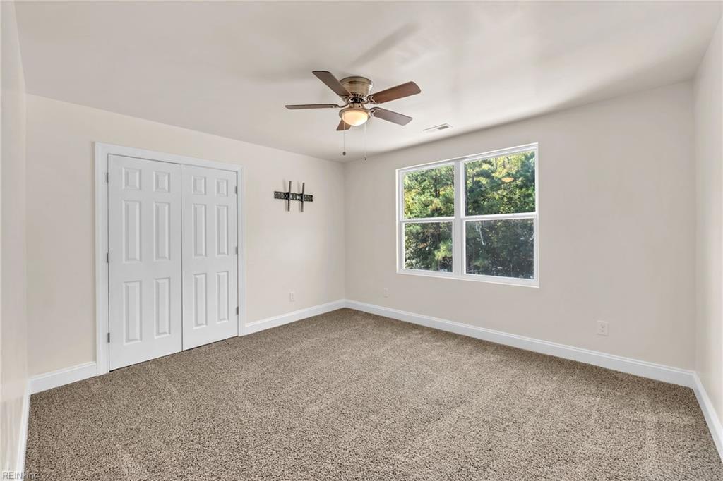 166 Skippers Ct Property Photo 21