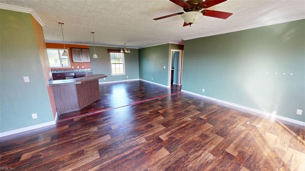 4985 Deer Path Rd Property Photo 3
