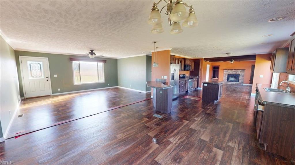 4985 Deer Path Rd Property Photo 6