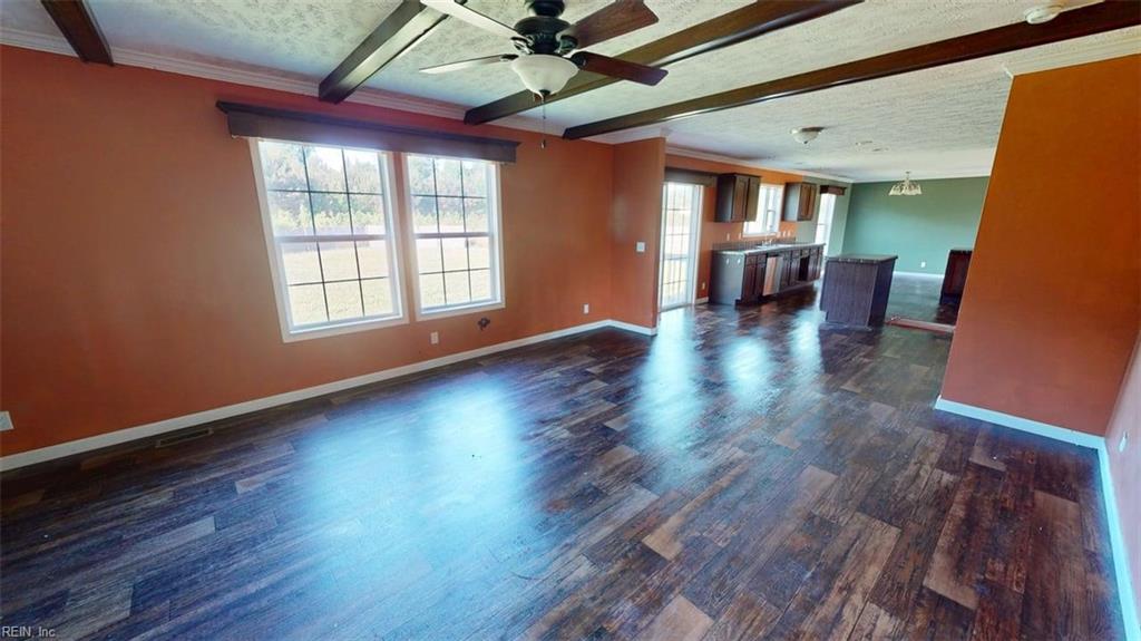 4985 Deer Path Rd Property Photo 9