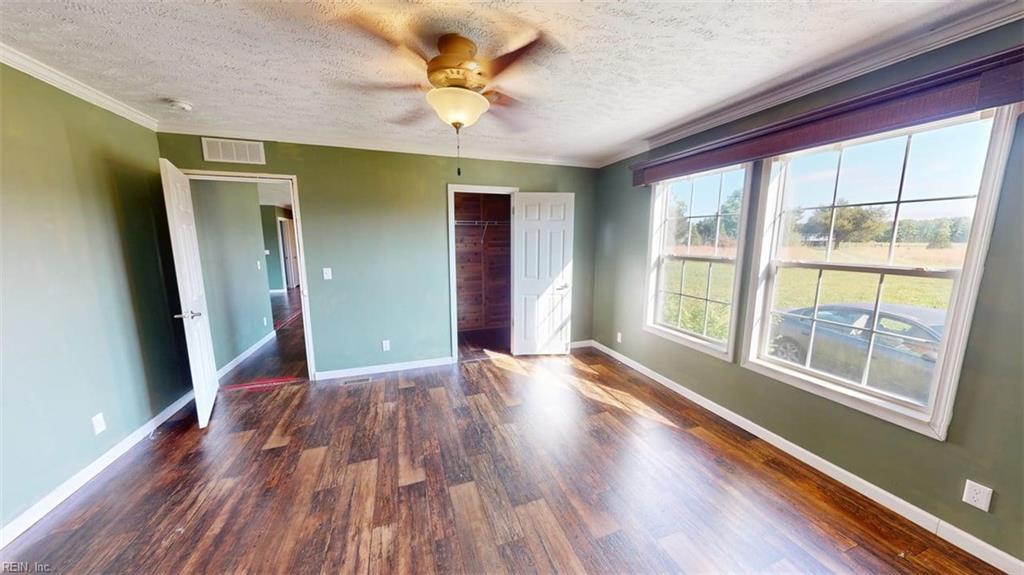 4985 Deer Path Rd Property Photo 12