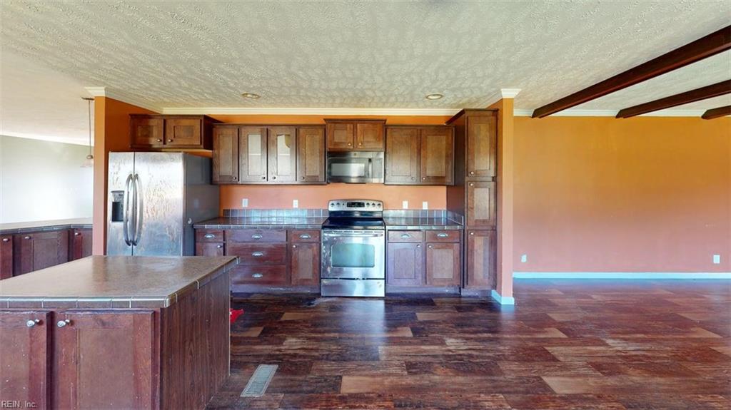 4985 Deer Path Rd Property Photo 29