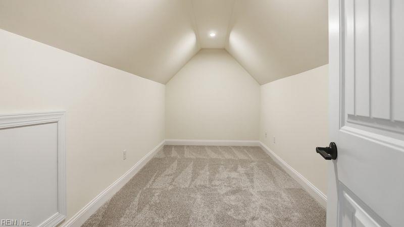 303 Warwick Xing Property Photo 39