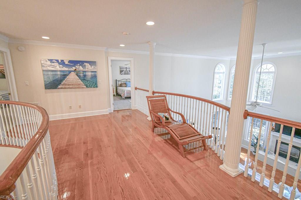 2118 Bayview Point Ln Property Photo 23