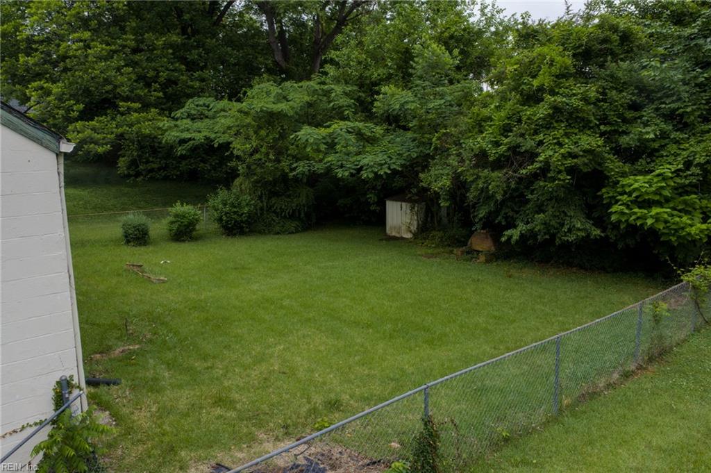 414 10 1/2 St Nw Property Photo 5