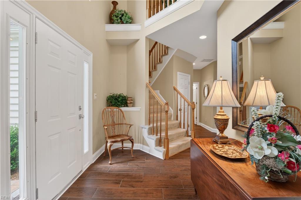 8 Burford Ct Property Photo 10