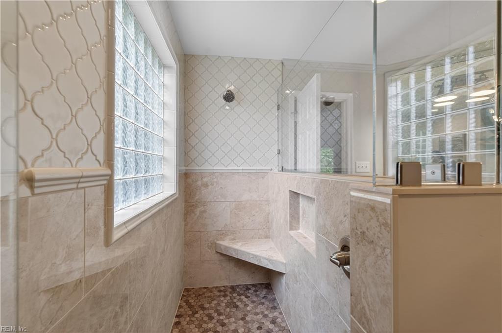 8 Burford Ct Property Photo 24