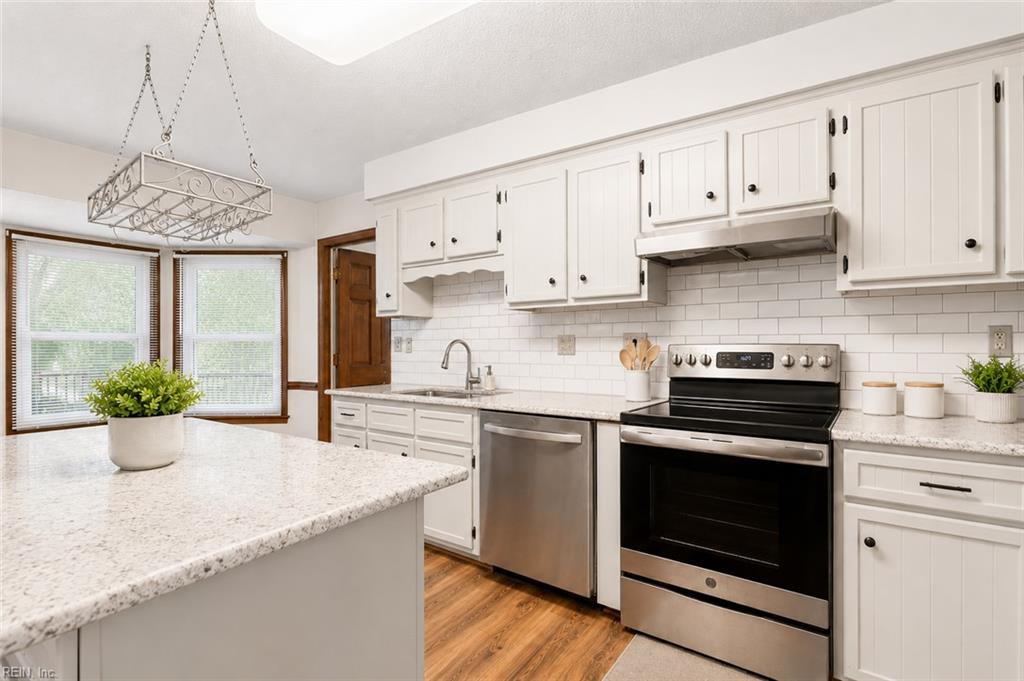 1505 Hadley Ct Property Photo 2
