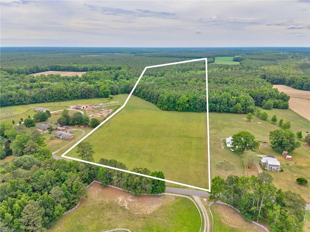 1101 Cypress Chapel Rd Property Photo 5