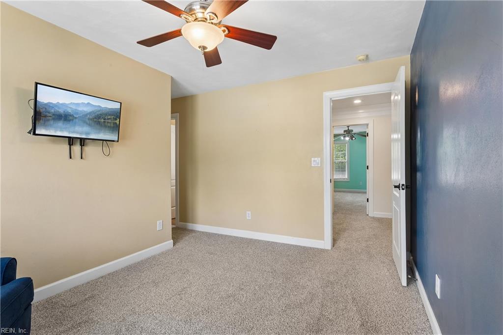 915 Shelter Rock Ln Property Photo 31