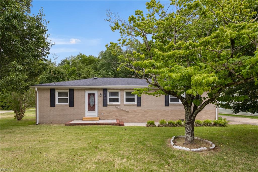 480 Richneck Rd Property Photo 1
