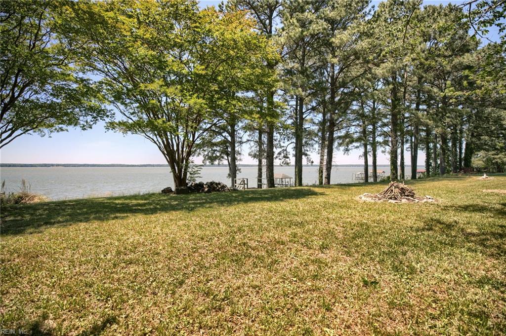 5508 York Haven Ln Property Photo 7
