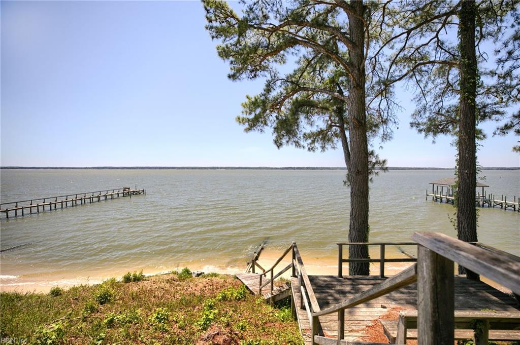 5508 York Haven Ln Property Photo 8