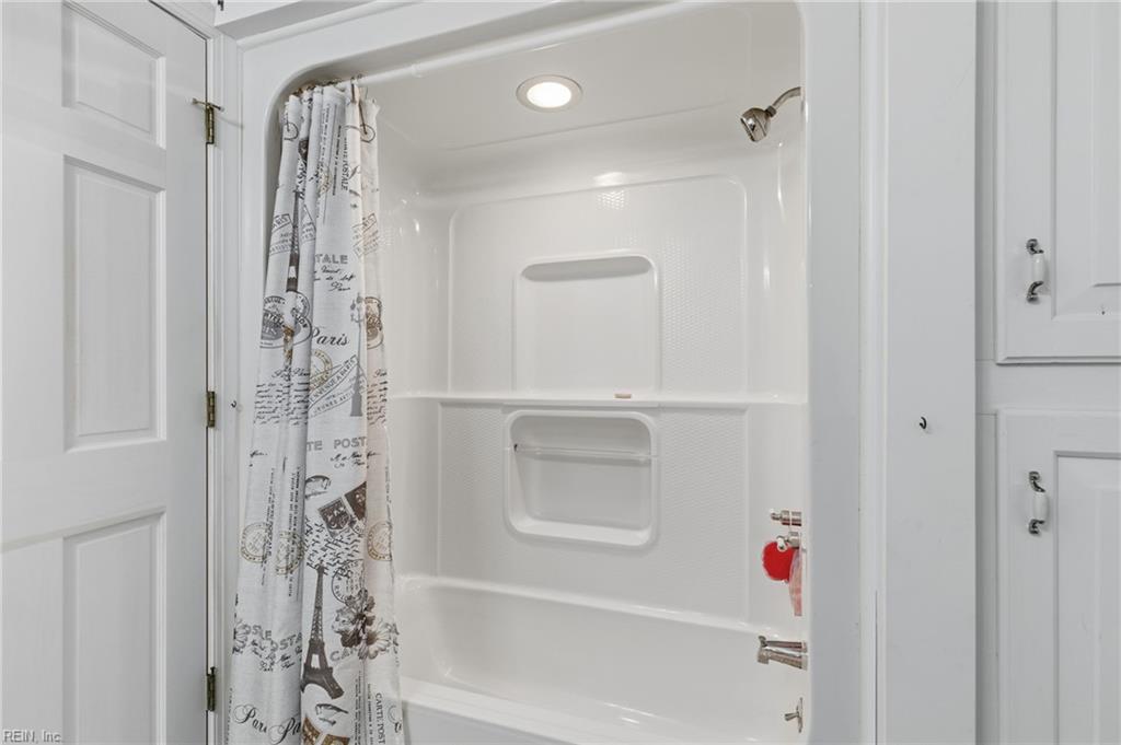 5508 York Haven Ln Property Photo 39