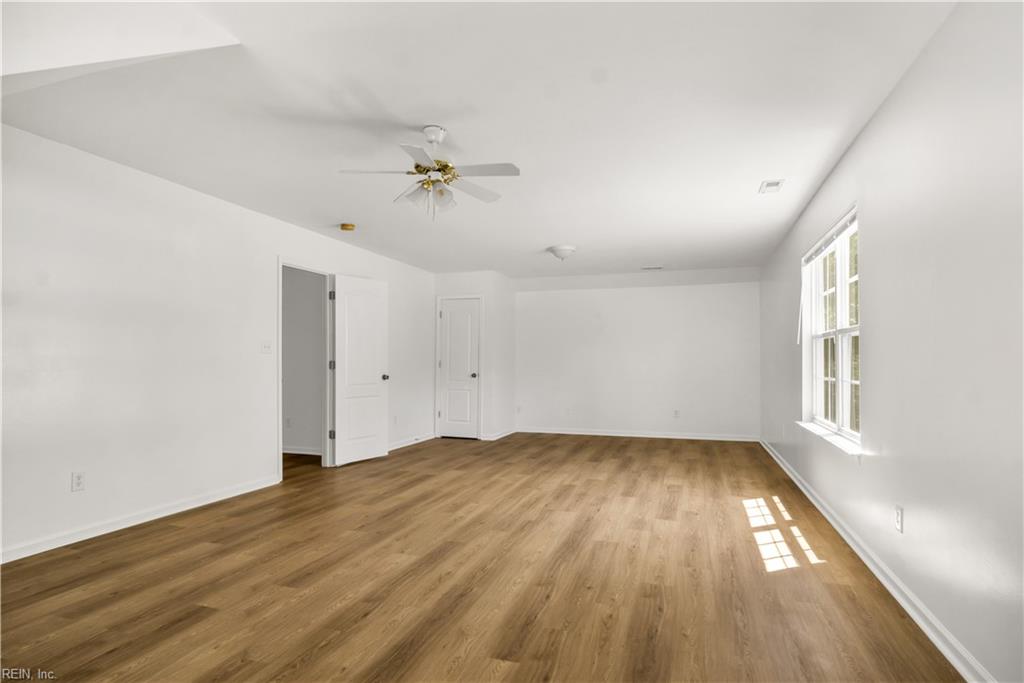 302 Lasalle Ave Property Photo 18