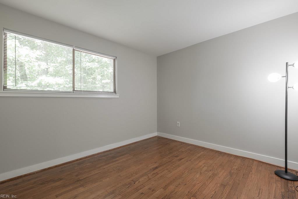 9328 Groundhog Dr Property Photo 25