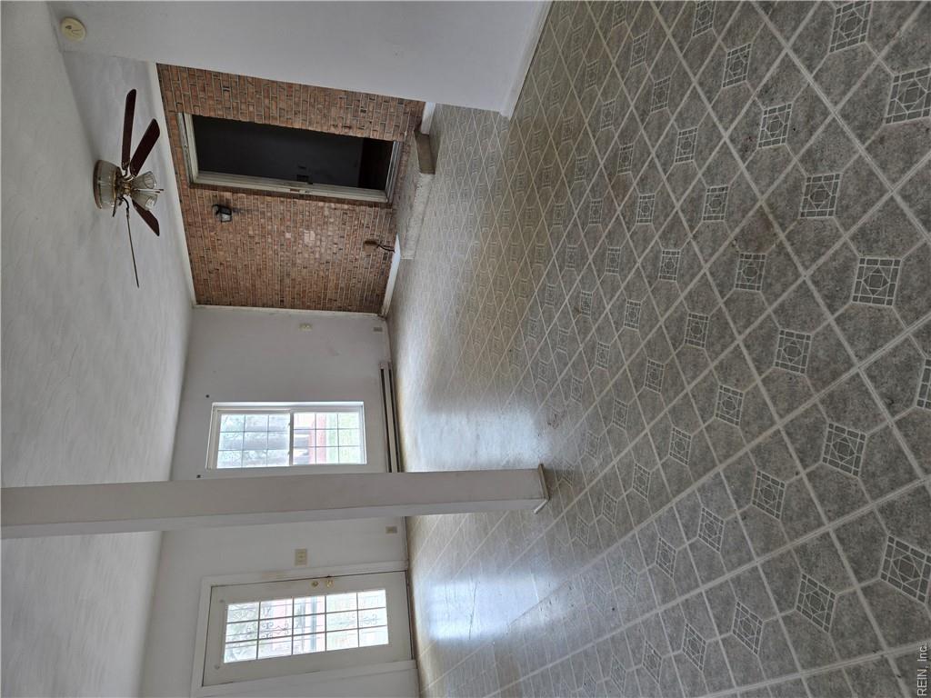 30097 Sycamore Ave Property Photo 4