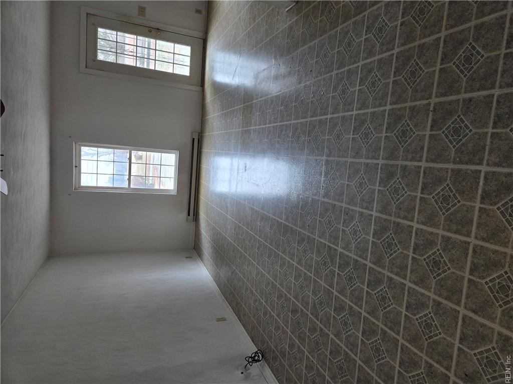 30097 Sycamore Ave Property Photo 7