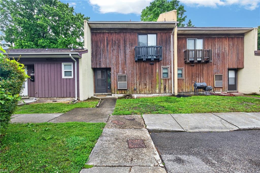 1437 Longdale Dr Property Photo 1