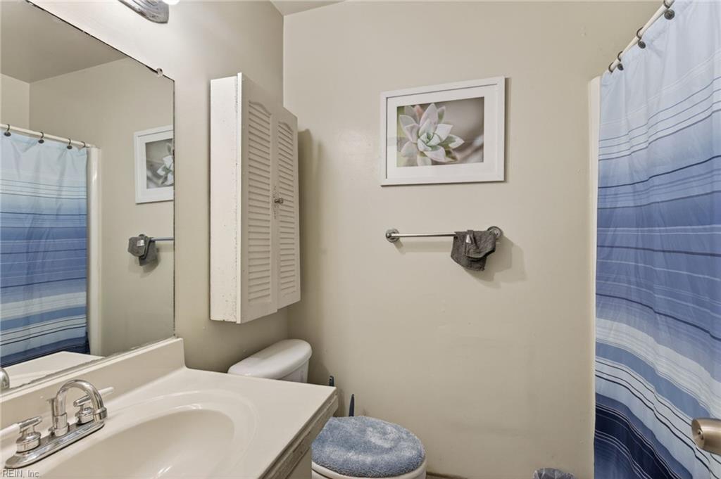 1437 Longdale Dr Property Photo 22