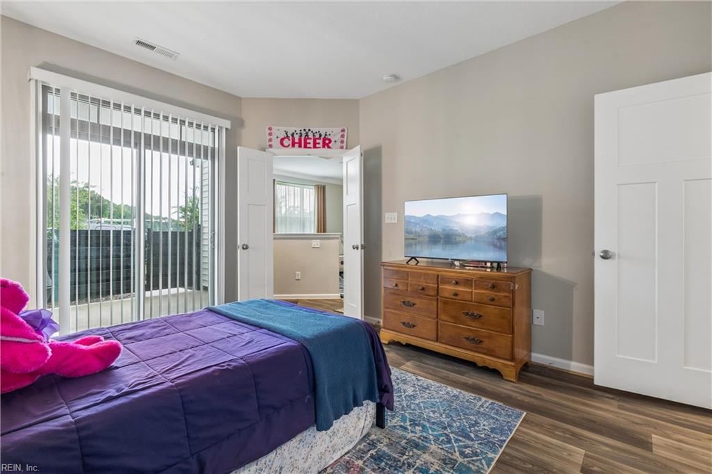 907 Kathy Ann Way W Property Photo 10