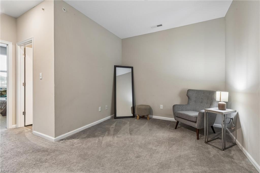 907 Kathy Ann Way W Property Photo 20