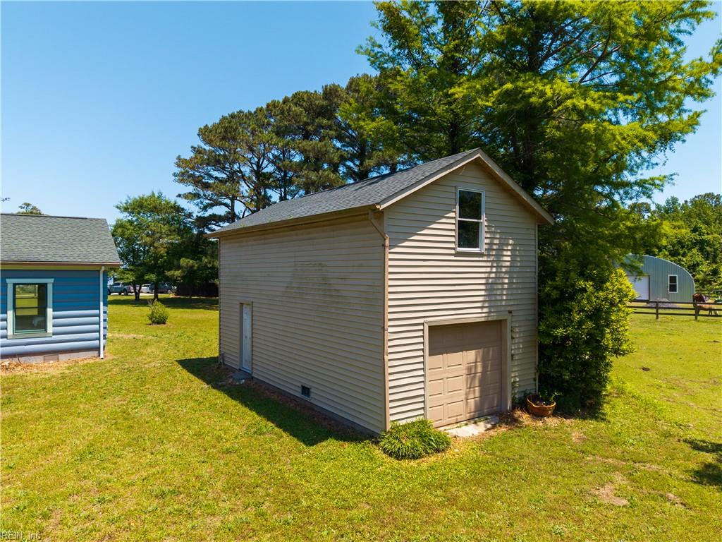 178 Whites Neck Ln Property Photo 41