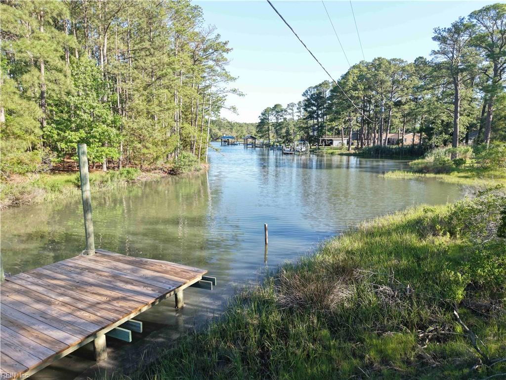 615 Ship Point Rd Property Photo 23