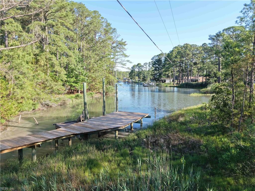 615 Ship Point Rd Property Photo 31