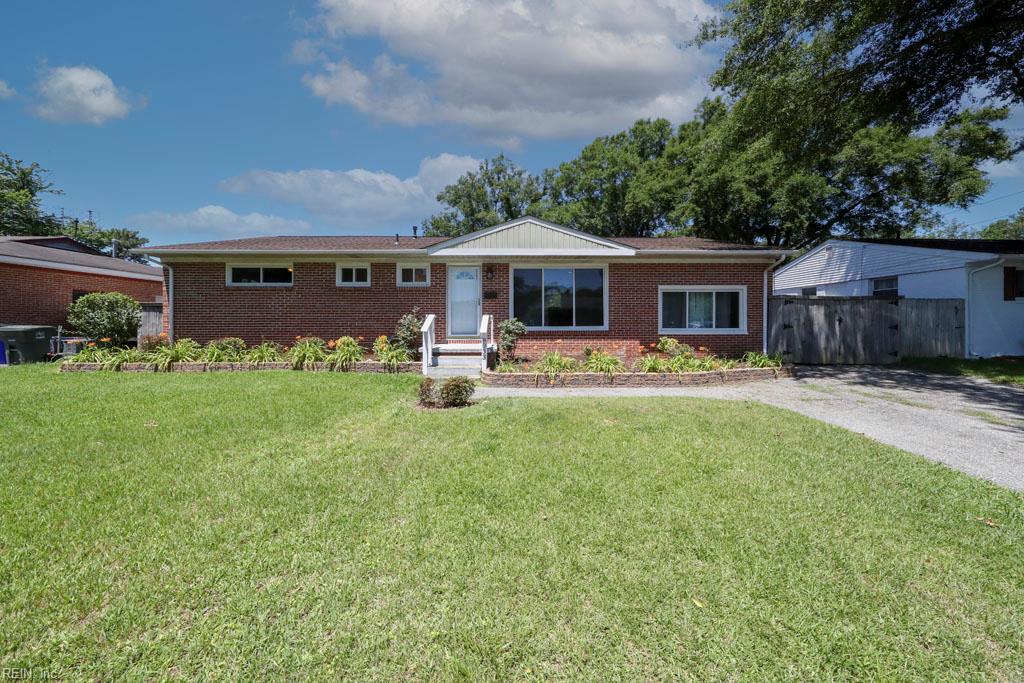 8033 Tarpon Pl Property Photo 2