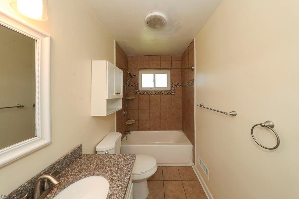 8033 Tarpon Pl Property Photo 18