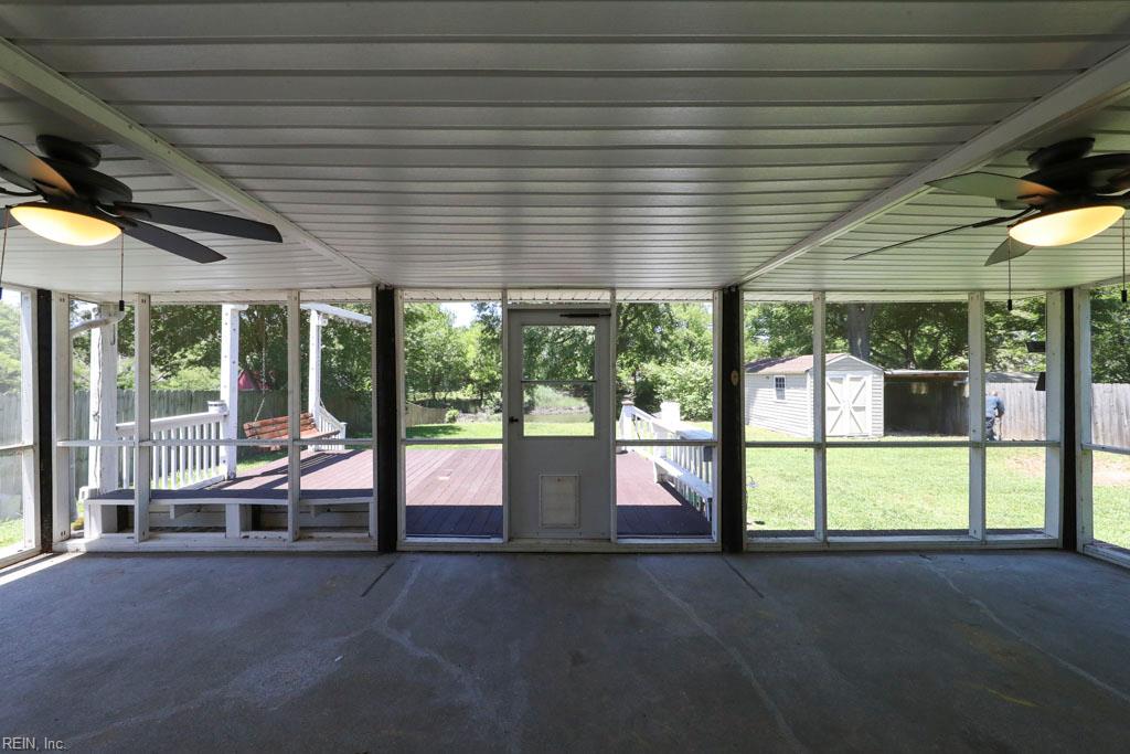 8033 Tarpon Pl Property Photo 24