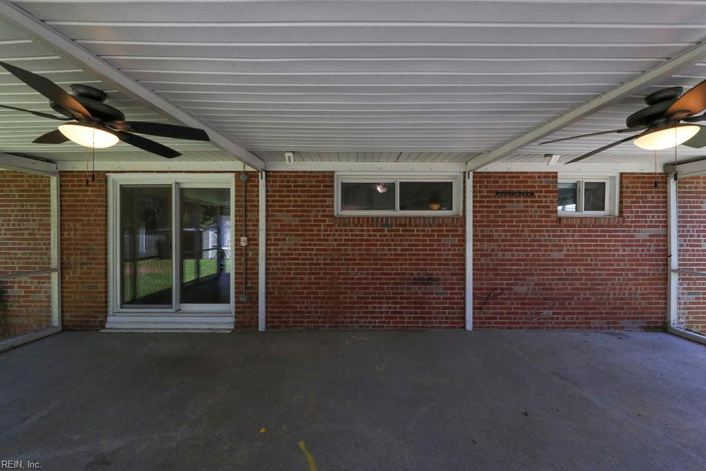 8033 Tarpon Pl Property Photo 25
