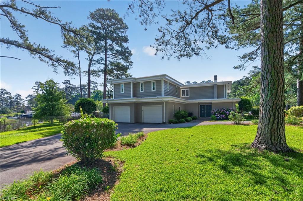800 Oriole Dr Property Photo 1
