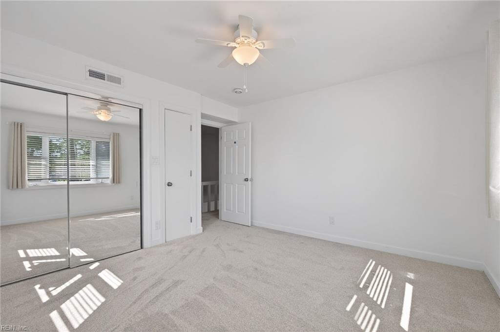800 Oriole Dr Property Photo 22