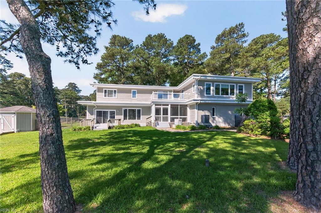 800 Oriole Dr Property Photo 37